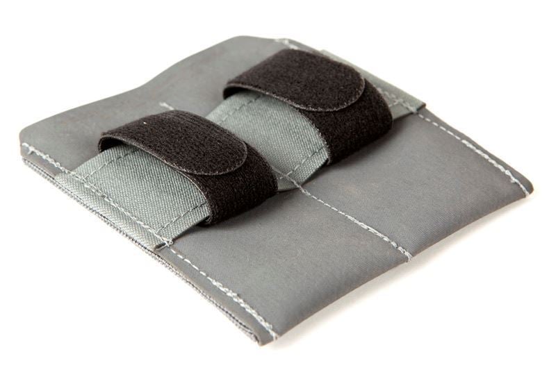0008904 blue force gear belt mounted ten speed double pistol mag pouch.jpeg